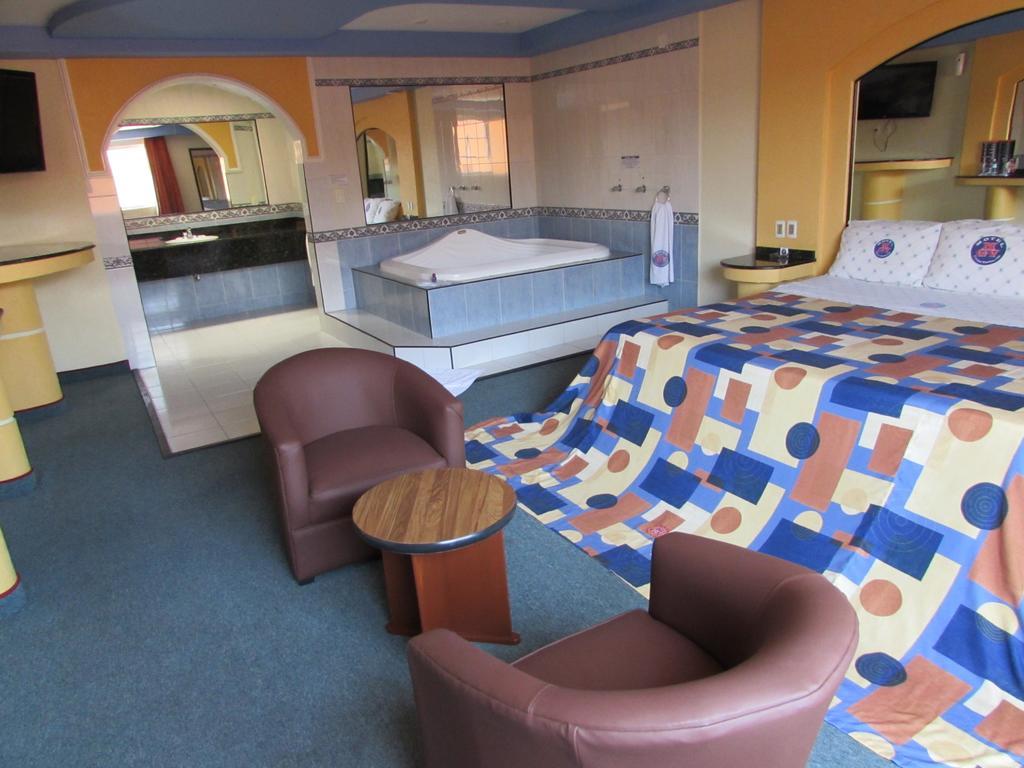 Motel Gran Vallarta (Adults Only) Celaya  Exterior photo