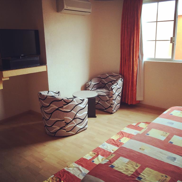 Motel Gran Vallarta (Adults Only) Celaya  Exterior photo
