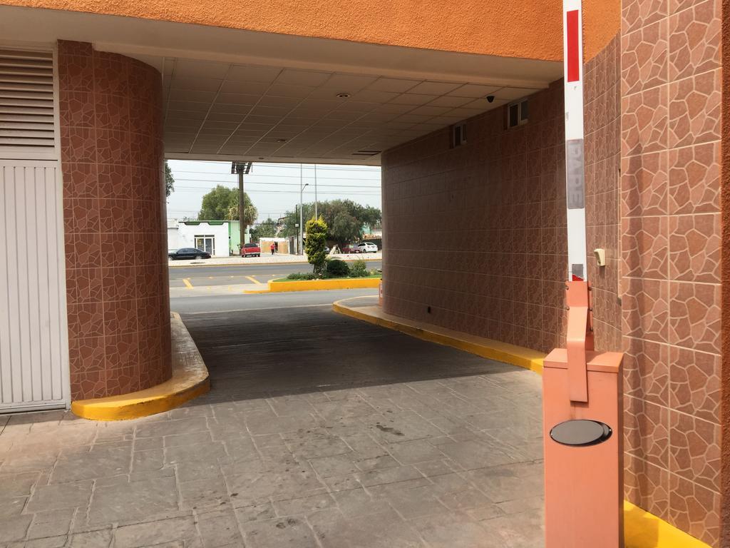 Motel Gran Vallarta (Adults Only) Celaya  Exterior photo