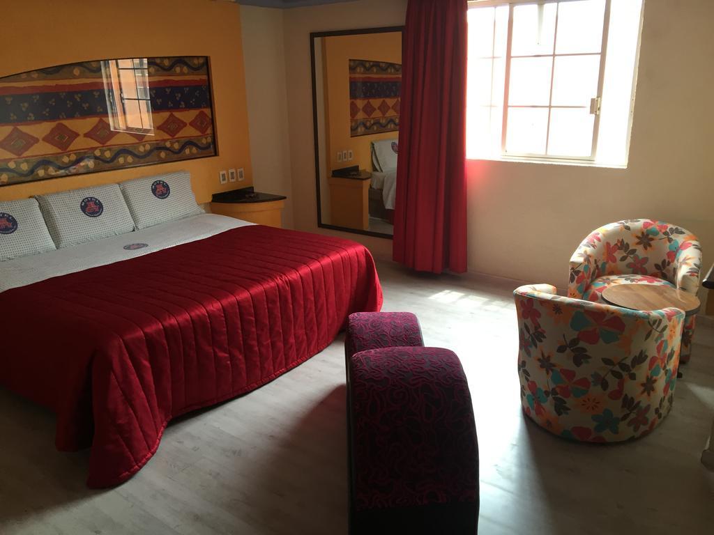 Motel Gran Vallarta (Adults Only) Celaya  Exterior photo
